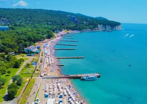 Море, экскурсия или круиз из Брянска - 1/1