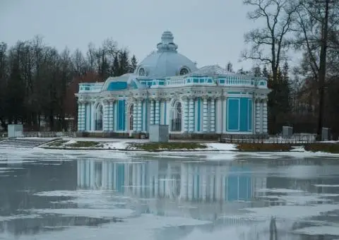 Экскурсии по СПб и области - 1/1
